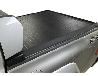 Tapa Retráctil Con Rodamientos Hilux 2023+ C/barra Plast