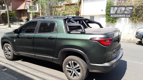 D_651172-MLA84351777389_052025-O Barra Antivuelco Negra + Estribos Fiat Toro