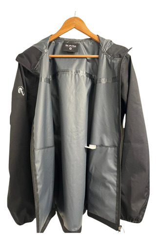 Campera Rompevientos Waterproof Ram Original