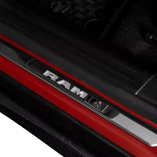 D_962029-MLA83177866086_042025-O Protector Zocalo Con Luz Ram Original Plateado